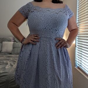 Elegant Lace Off-Shoulder Dress in Lavender